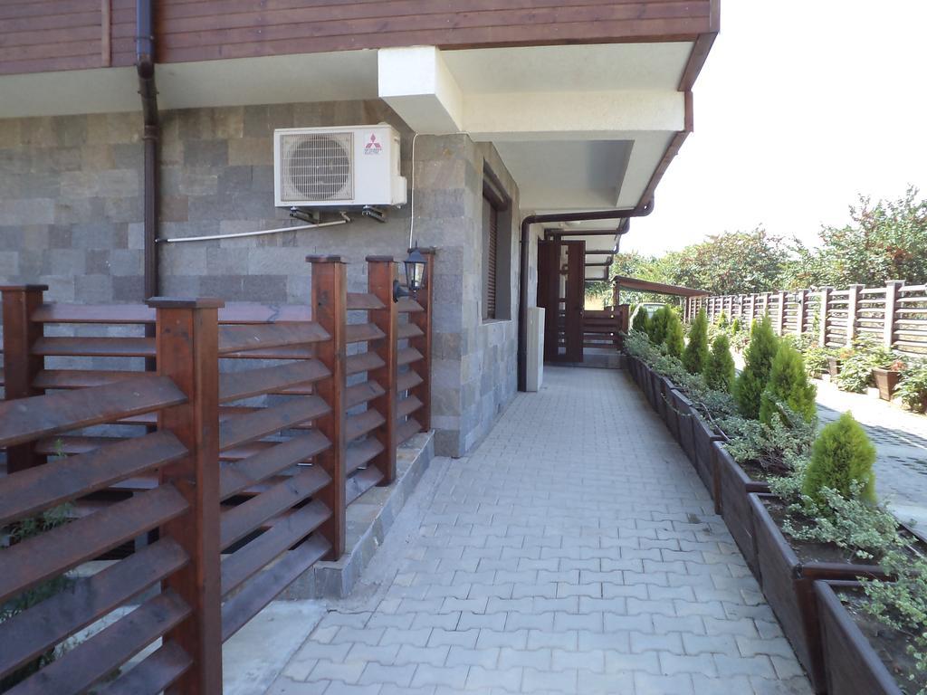 Apartments In Sunny Hill 3 Guest House Sozopol Exterior foto